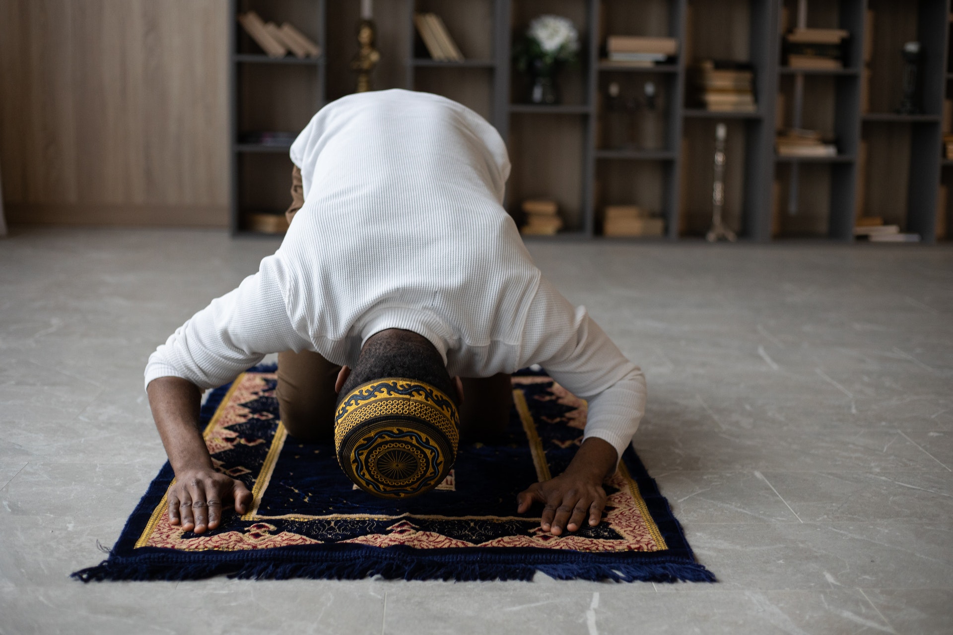 meditasi dalam islam bisa dilakukan untuk memperkhusyuk ibadah